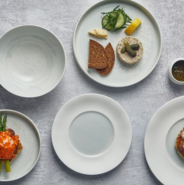 Incise Porcelain Lustre Presentation Plate 25cm (Box Of 6)