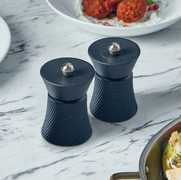Black Cast Iron Salt/Pepper Grinder 8Cm