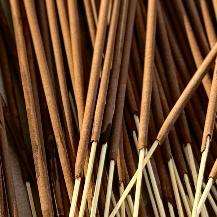 Canggu Hand-Rolled Incense Sticks | Exotic & Alluring: Canggu Incense Sticks