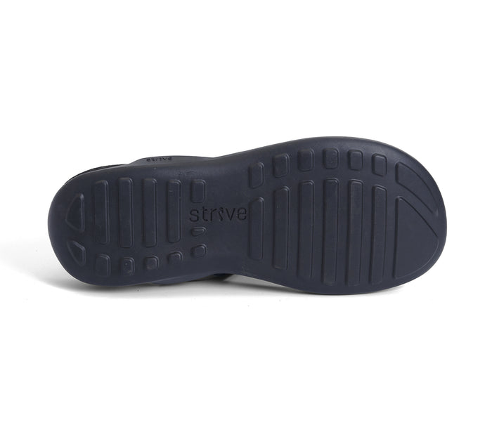 Float II Black