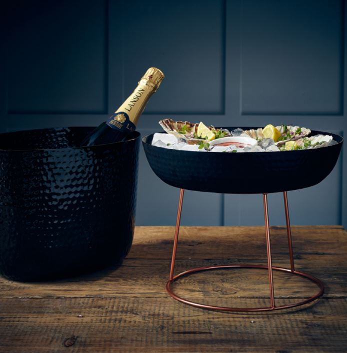Genware Black Hammered Aluminium Platter, 31 x 7cm (Dia x H)