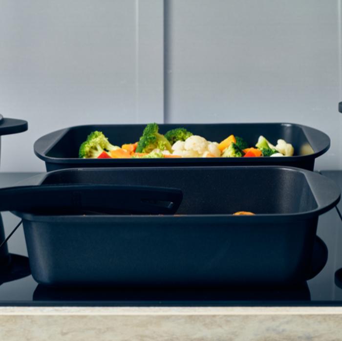 Genware Non-Stick Cast Aluminium Roaster 35 x 22cm