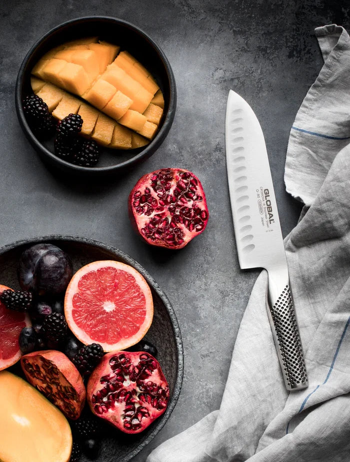 Global G80 Santoku Knife Fluted 18cm