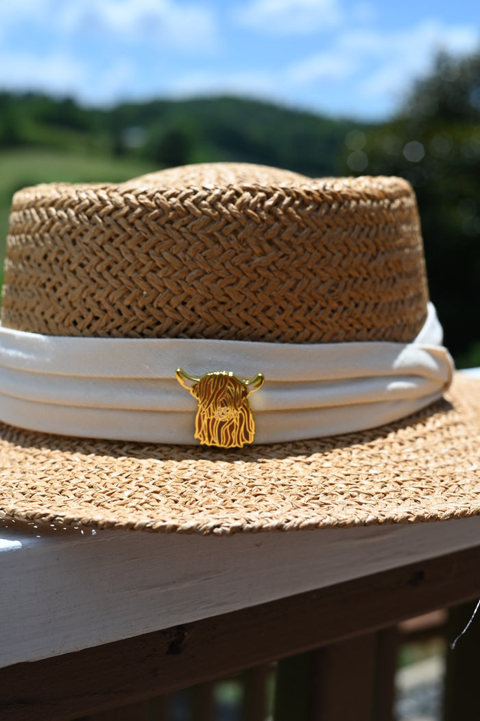 Highland Cow Pin