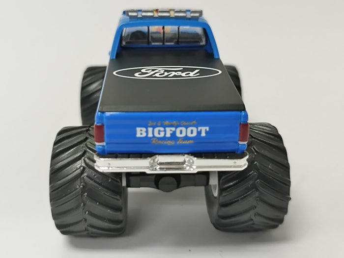 NOT A TOY - 1:64 Greenlight Collectibles BIGFOOT #9 Die-Cast