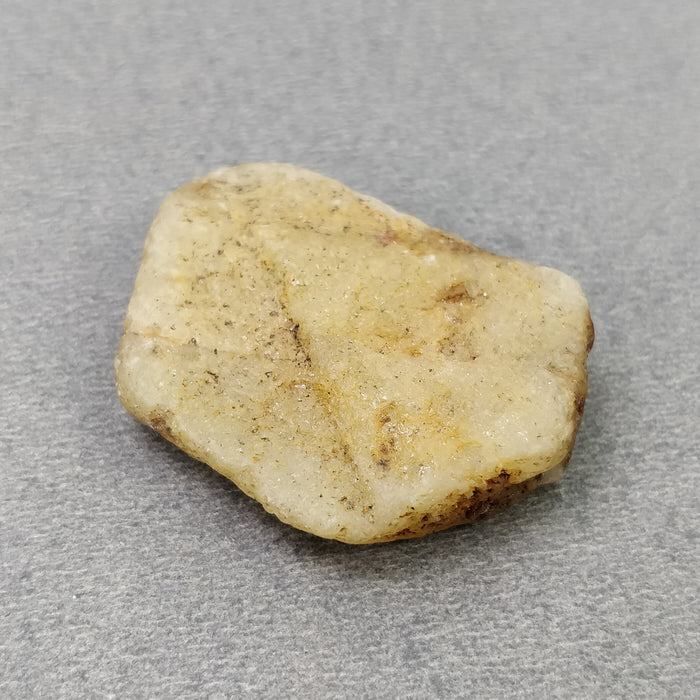 RECORD KEEPER Yellow SAPPHIRE Gemstone Crystal : 84.90cts Natural Untreated Triangle Formative Sapphire Specimen 36*26mm