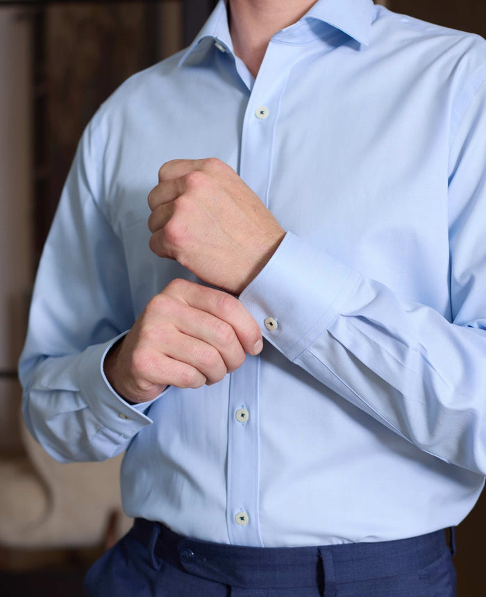 Men's Sky Blue Herringbone Cotton Slim Fit Formal Shirt With Single Cuffs model shot
