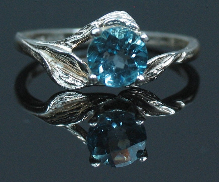 Solid Sterling Silver or Solid 14kt Gold Natural Garnet, Amethyst, Citrine, Blue Topaz, or Peridot 5mm Round Ring Size 7 Solitare