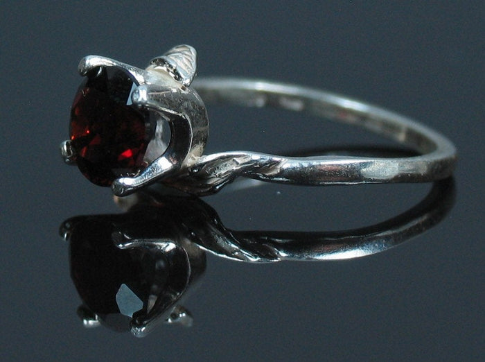 Solid Sterling Silver or Solid 14kt Gold Natural Garnet, Amethyst, Citrine, Blue Topaz, or Peridot 5mm Round Ring Size 7 Solitare