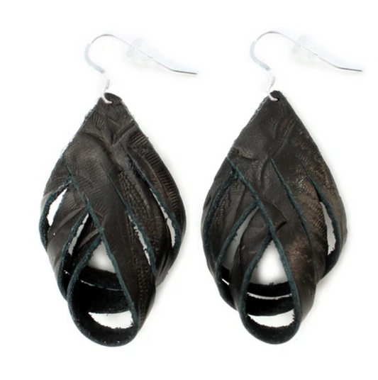 Tooled Black Free Spirit Earring